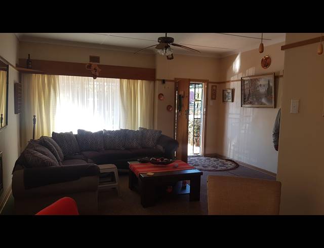 3 BEDROOM HOUSE SOLD IN STILFONTEIN EXT 3